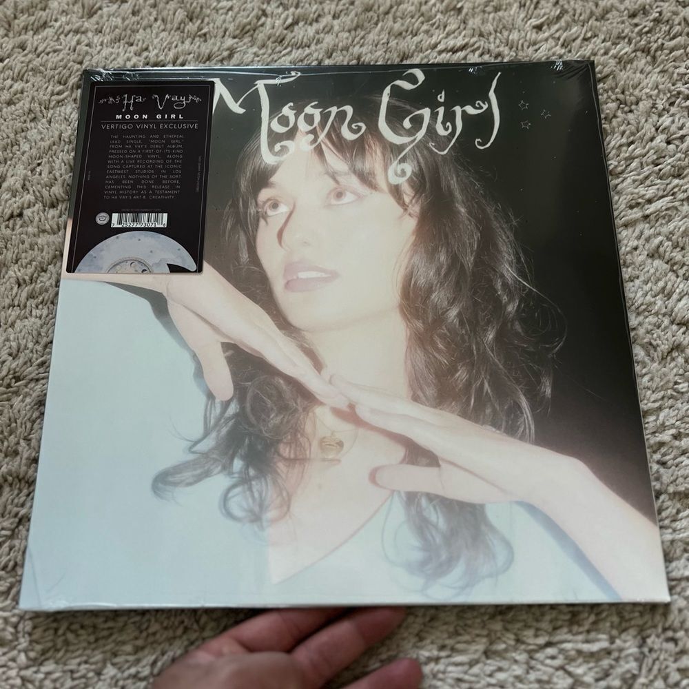 Ha Vay - Moon Girl Moon Shaped Vinyl VV Exclusive x/1500 RARE! IN HAND!